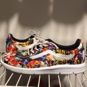 Vans Tropical UltraCush Lite